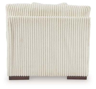 Lindyn Sectional with Chaise - American Home Express Outlet (San Antonio, TX)