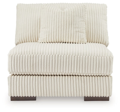 Lindyn Sectional with Chaise - American Home Express Outlet (San Antonio, TX)