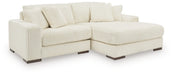 Lindyn Sectional with Chaise - American Home Express Outlet (San Antonio, TX)