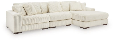 Lindyn Sectional with Chaise - American Home Express Outlet (San Antonio, TX)