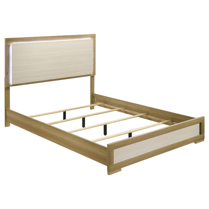Hyland Eastern King & Queen Bed
