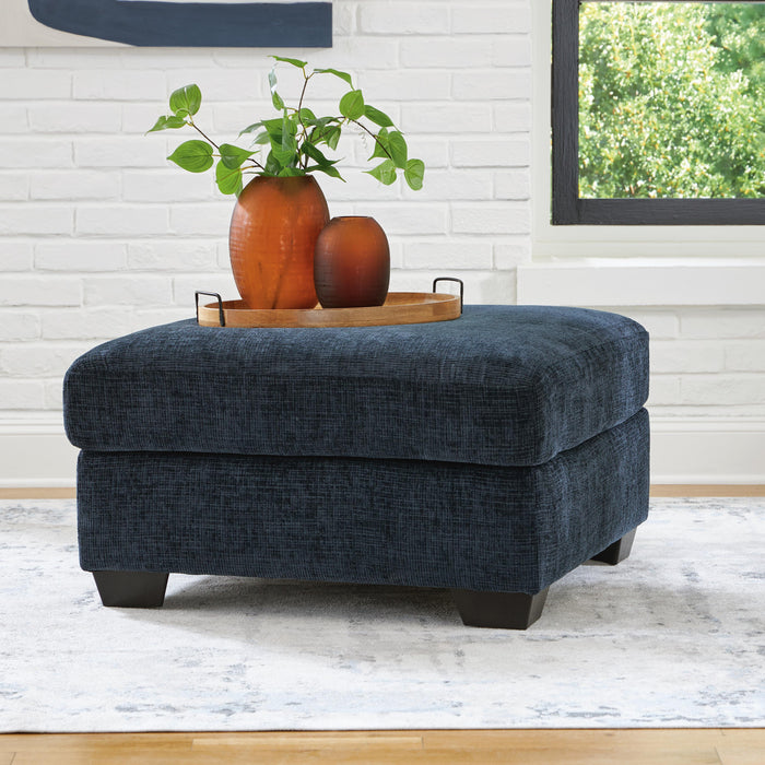 Aviemore Oversized Accent Ottoman - American Home Express Outlet (San Antonio, TX)