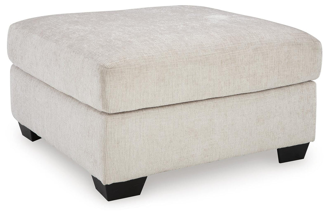 Aviemore Oversized Accent Ottoman - American Home Express Outlet (San Antonio, TX)