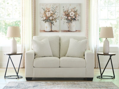 Greenbriar Loveseat - American Home Express Outlet (San Antonio, TX)