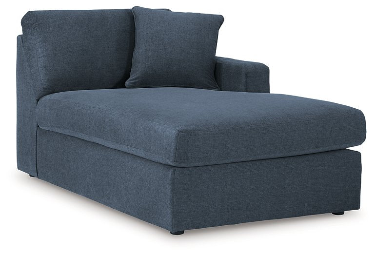 Modmax Sectional with Chaise