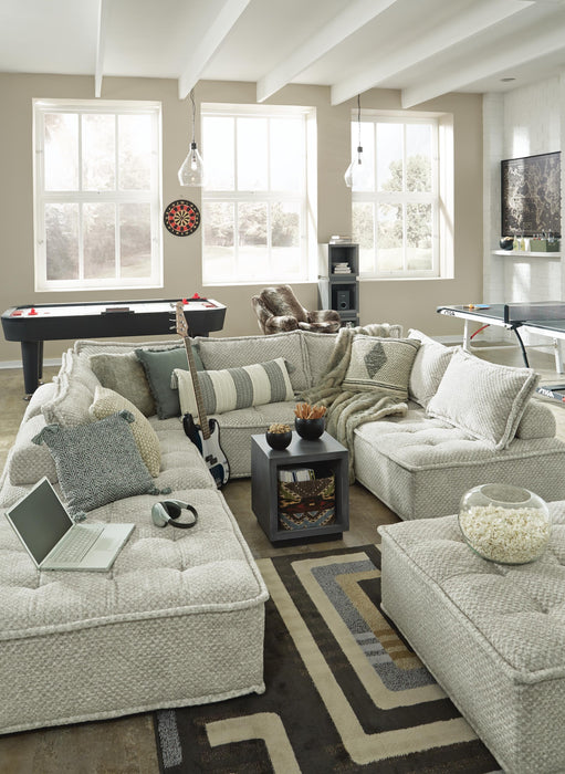 Bales Accent Chair - American Home Express Outlet (San Antonio, TX)