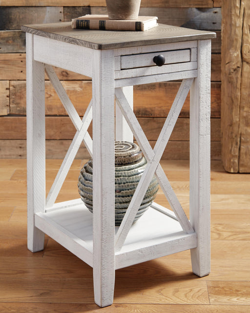 Adalane Accent Table - American Home Express Outlet (San Antonio, TX)