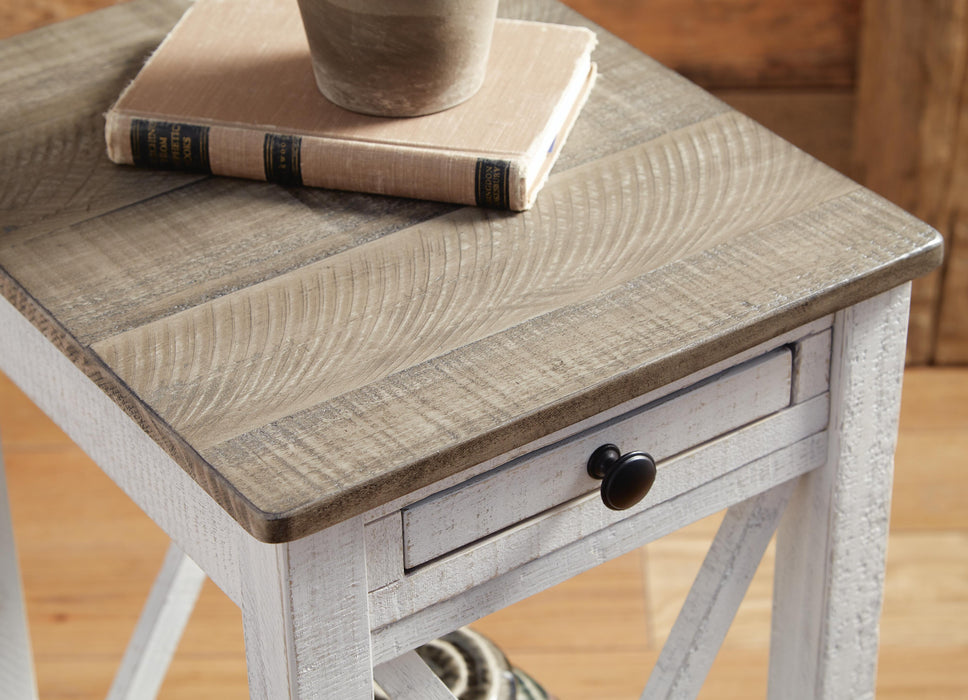 Adalane Accent Table - American Home Express Outlet (San Antonio, TX)