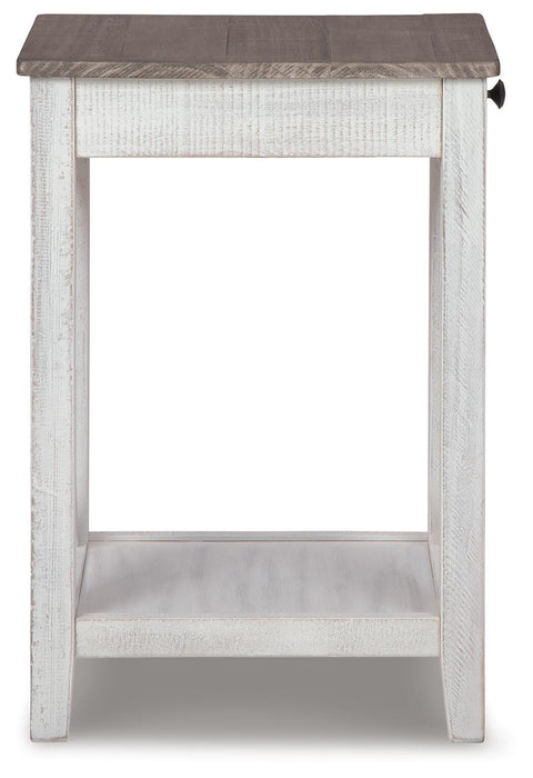 Adalane Accent Table - American Home Express Outlet (San Antonio, TX)