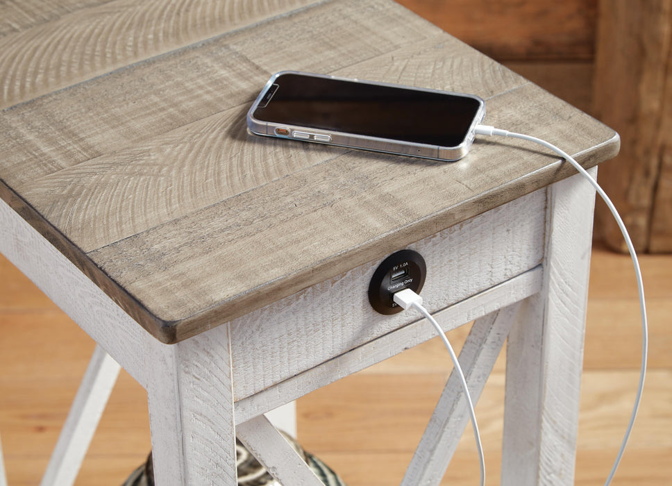 Adalane Accent Table - American Home Express Outlet (San Antonio, TX)
