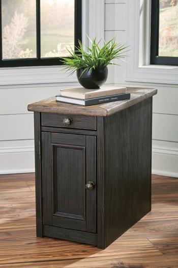 Tyler Creek End Table Set - American Home Express Outlet (San Antonio, TX)
