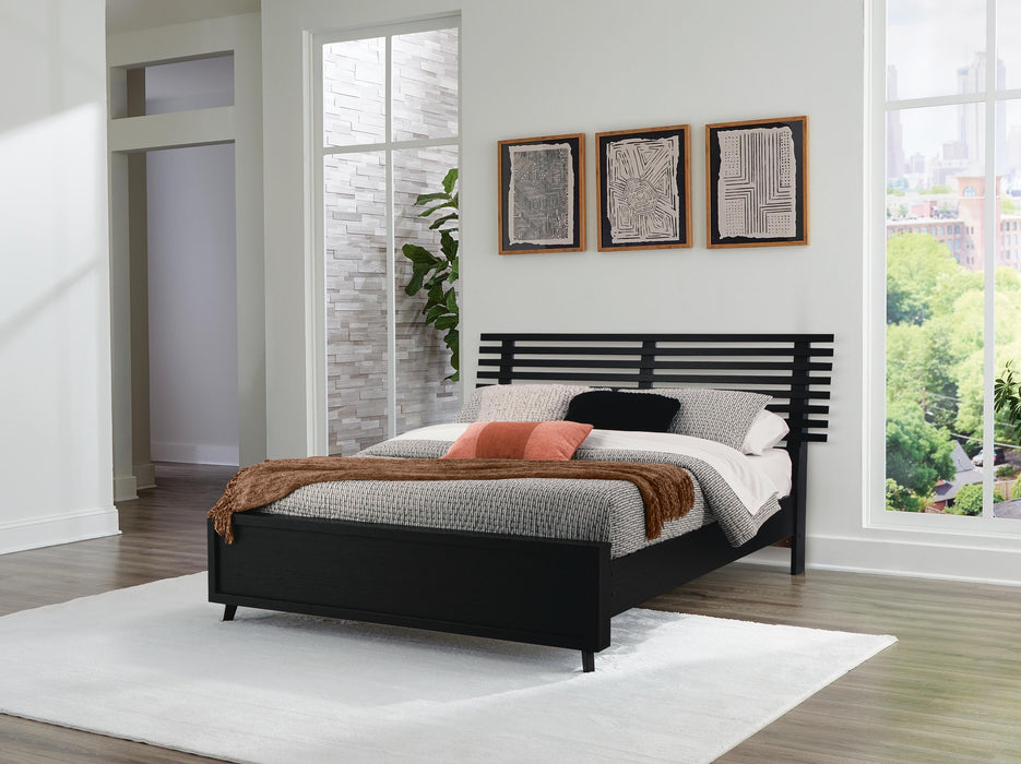 Danziar Queen Slat Bed - American Home Express Outlet (San Antonio, TX)