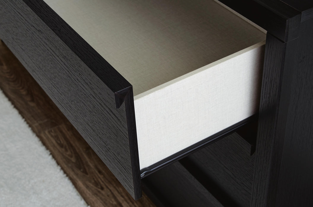 Danziar Wide Chest of Drawers - American Home Express Outlet (San Antonio, TX)