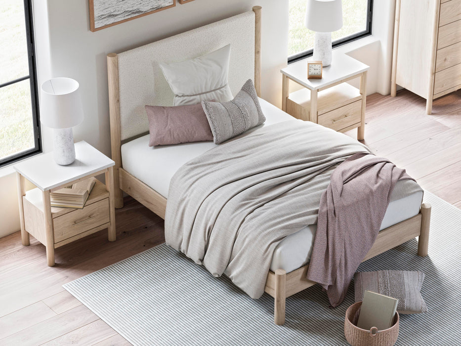 Cadmori Upholstered Bed - American Home Express Outlet (San Antonio, TX)