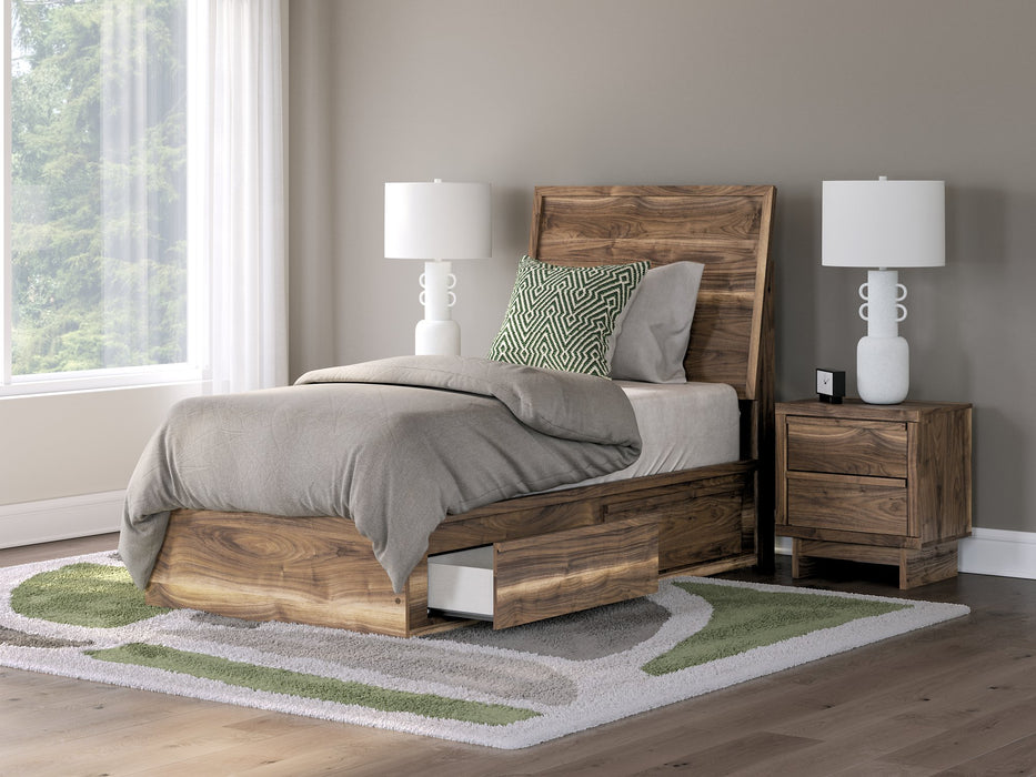 Chirason Bed - American Home Express Outlet (San Antonio, TX)