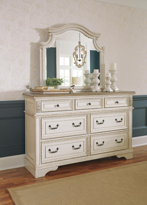 Realyn Bedroom Set - American Home Express Outlet (San Antonio, TX)