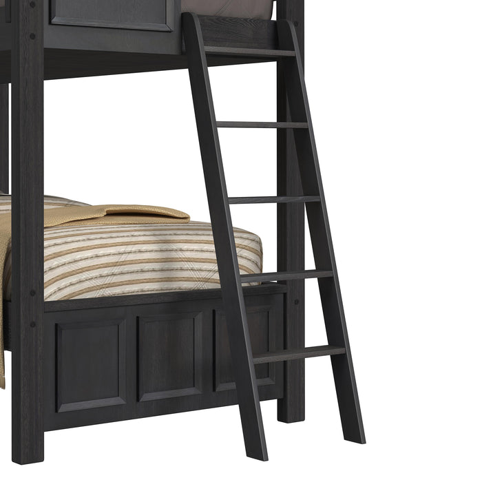 Hampton Kids Over Bunk with Ladder Bedroom Set - American Home Express Outlet (San Antonio, TX)