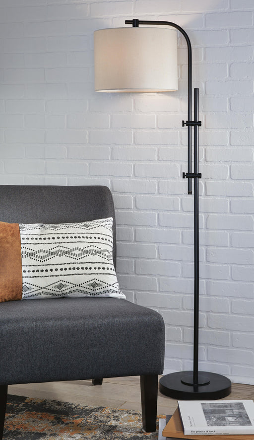Baronvale Floor Lamp - American Home Express Outlet (San Antonio, TX)