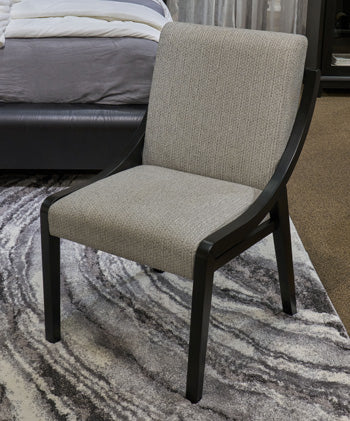Darcyjo Dining Chair - American Home Express Outlet (San Antonio, TX)