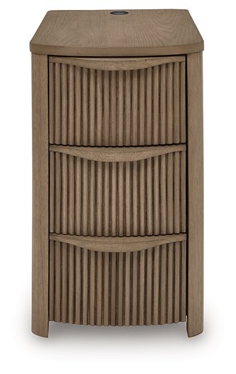 Camdill Chairside End Table - American Home Express Outlet (San Antonio, TX)