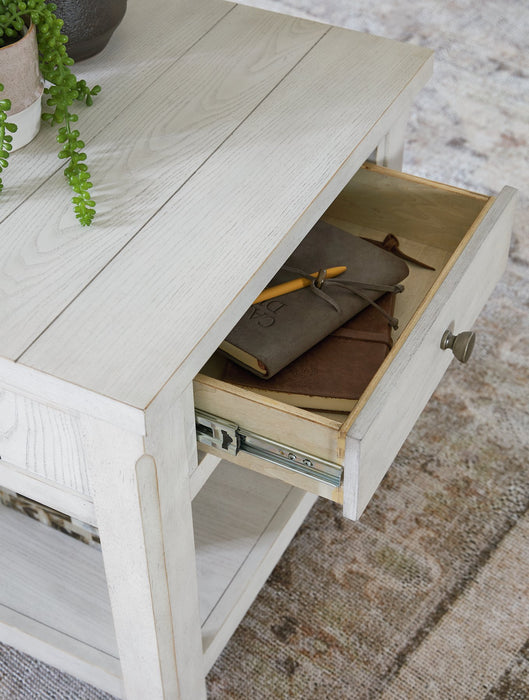 Robbinsdale End Table - American Home Express Outlet (San Antonio, TX)