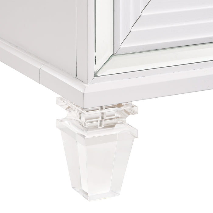 Twenty Nine Nightstand w/USB White - American Home Express Outlet (San Antonio, TX)